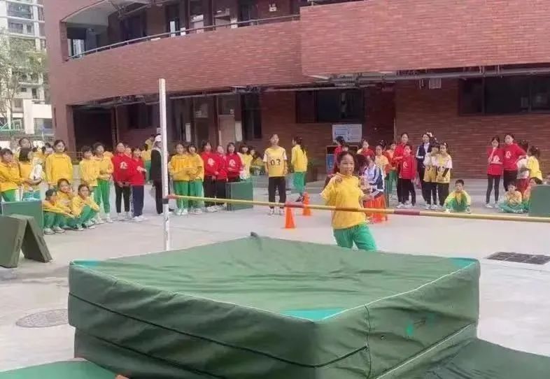 640 (7)