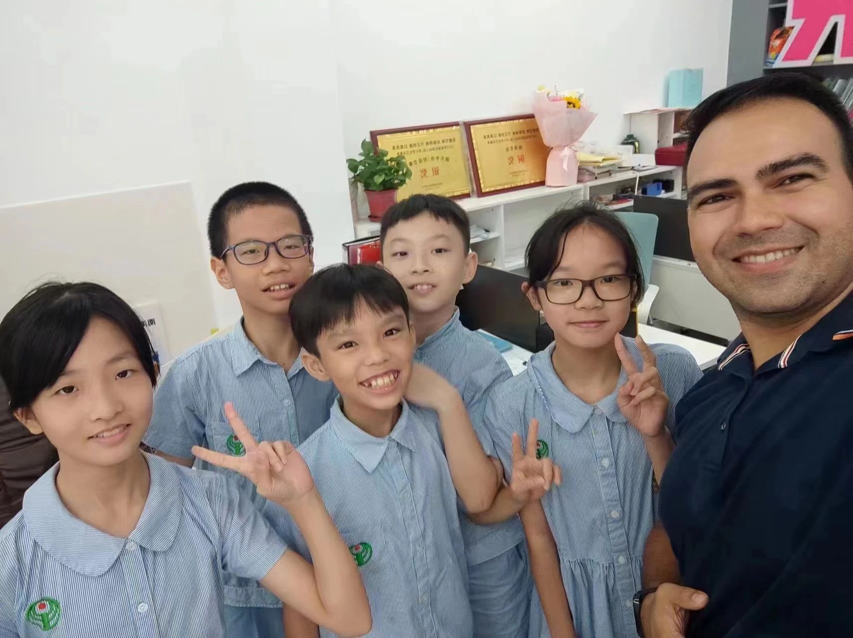 微信图片_20240605192059 微信图片_20240605192059